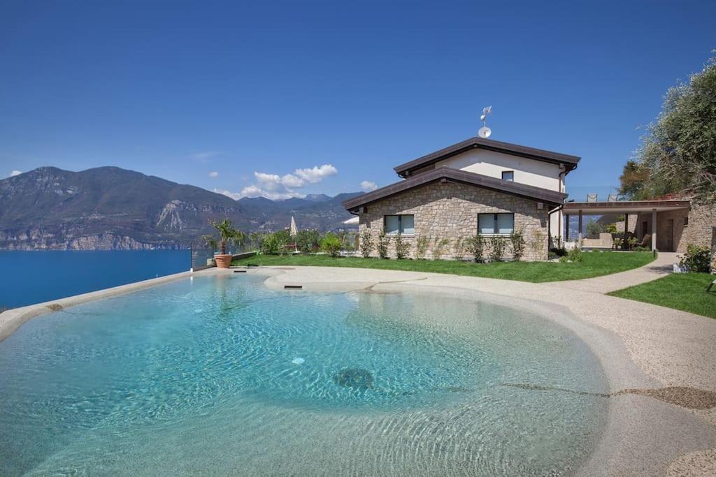 Villa Divina-Apt Armonia-Con Piscina E Vista Lago Castelletto Di Brenzone Esterno foto